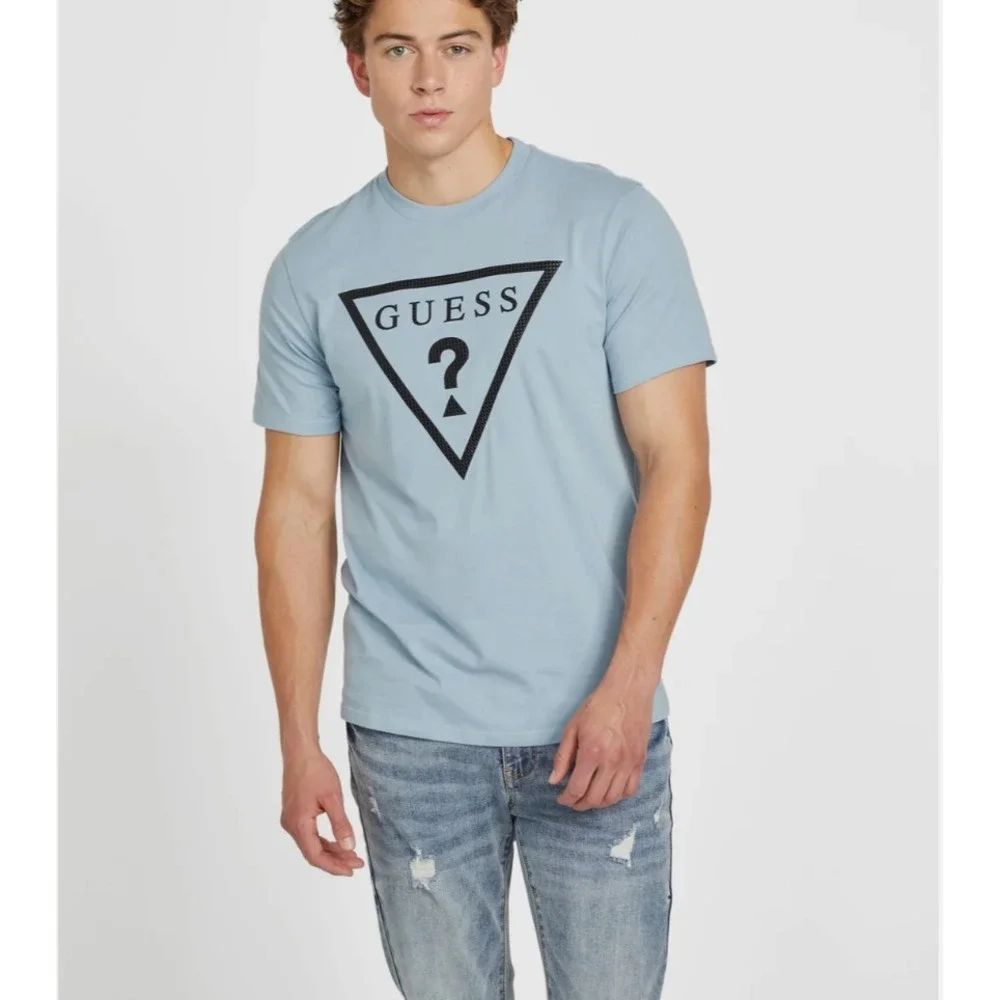 Guess Men's Logo T-Shirt, Small - Picture 2 of 2